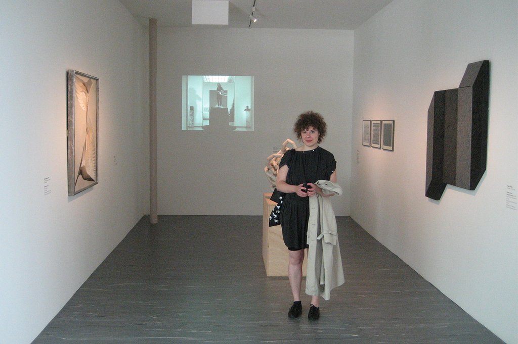 Nathalie Koger, “What is exhibited”, 2008-2012, installation view with artist, Die Sammlung, Belvedere 21, 2012-13 @Bildrecht, Vienna.