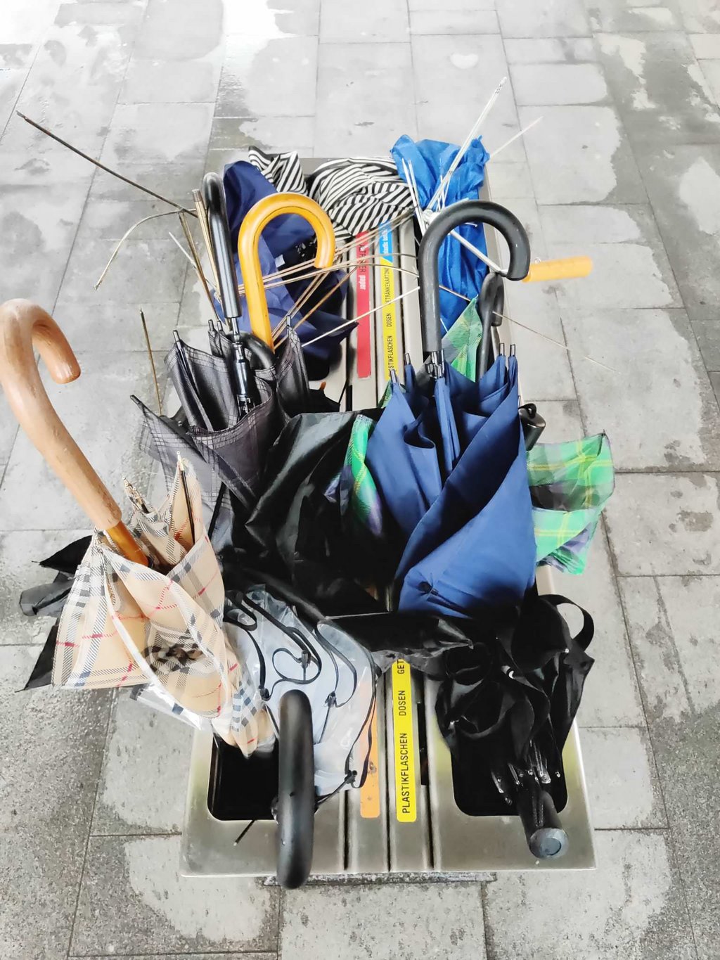 Nathalie Koger, “Umbrellas in Focus: Vienna Contemporary 2024”, 2024, Photography © Bildrecht, Vienna, 2025.