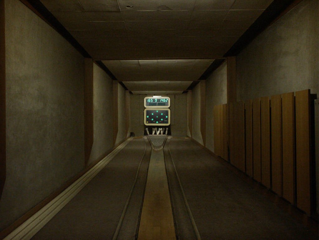 Nathalie Koger, film still from Treffpunkt (Meeting Point), 2003/2016 @Bildrecht, Vienna 2024